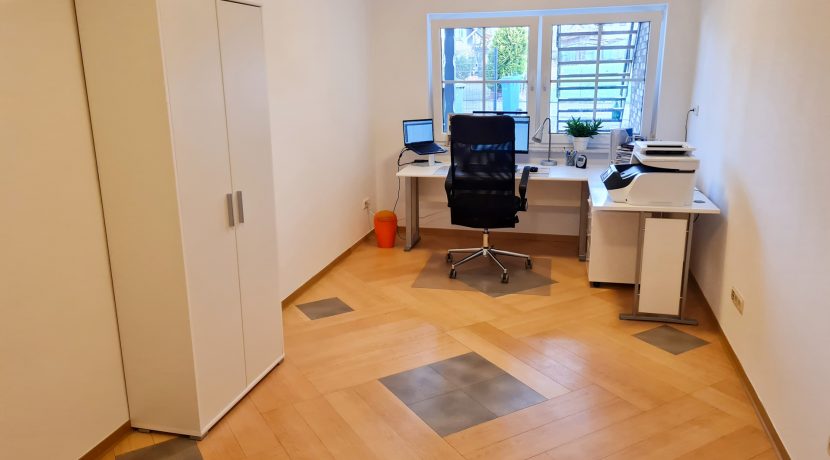 Büro