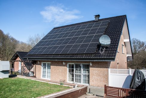 Haus und Terrasse