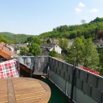 Balkon mit Blick zum Schloss