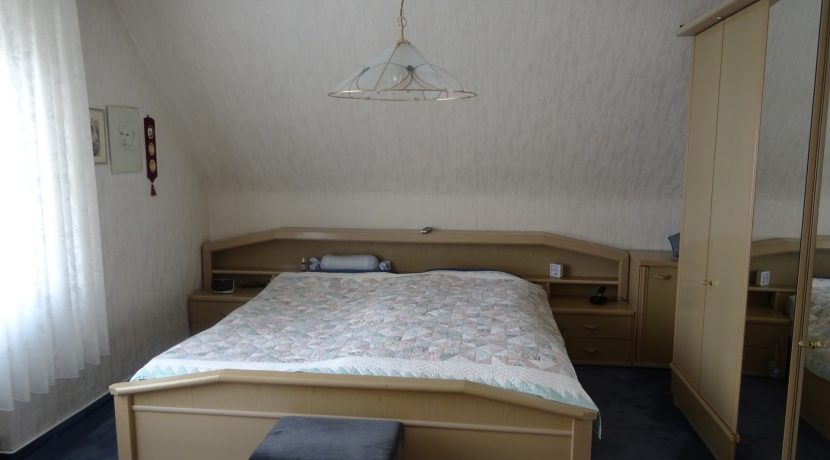 Schlafzimmer OG