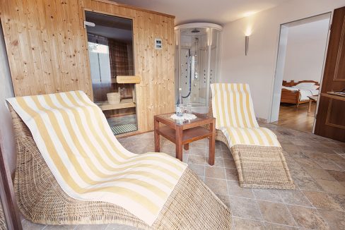 Wellnesszimmer mit Sauna