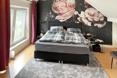 Schlafzimmer (OG)