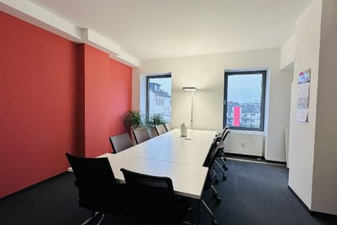 Büro-/Praxisfläche