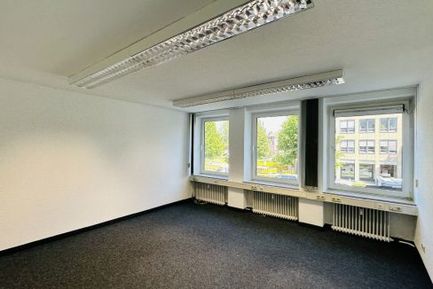 Büro-/Praxisfläche