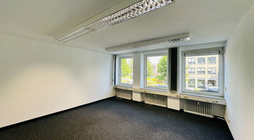 Büro-/Praxisfläche