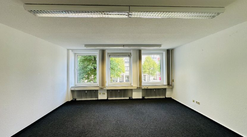 Büro-/Praxisfläche