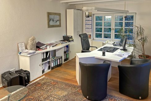 Büro (OG)