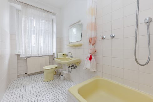 Obergeschoss: Badezimmer