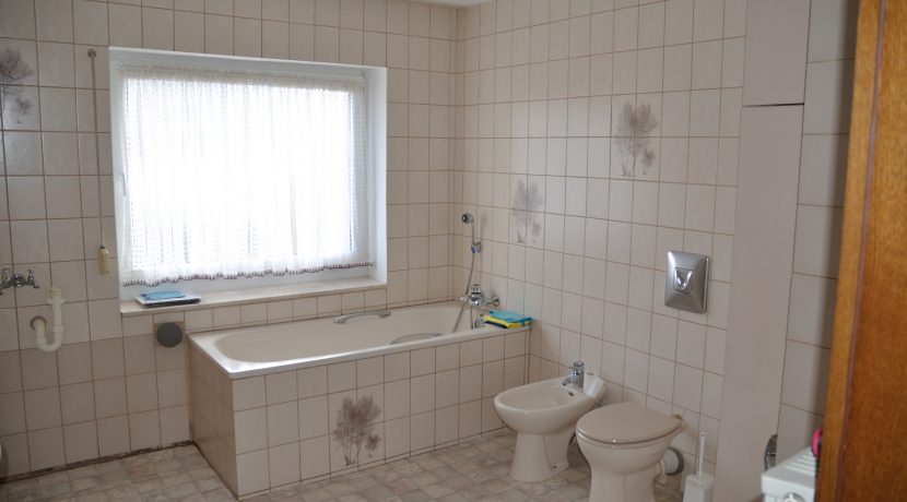 Badezimmer EG