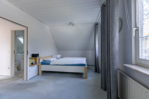 Schlafzimmer II