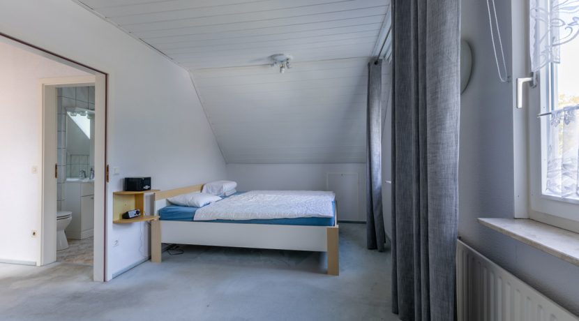 Schlafzimmer II