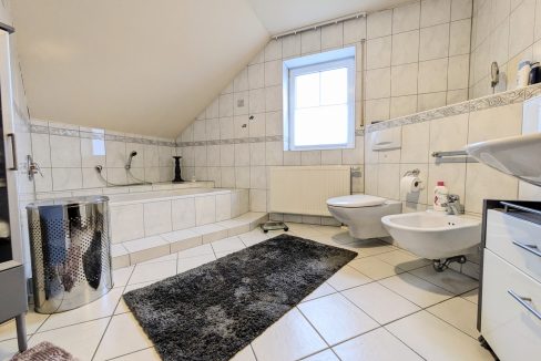 Badezimmer OG