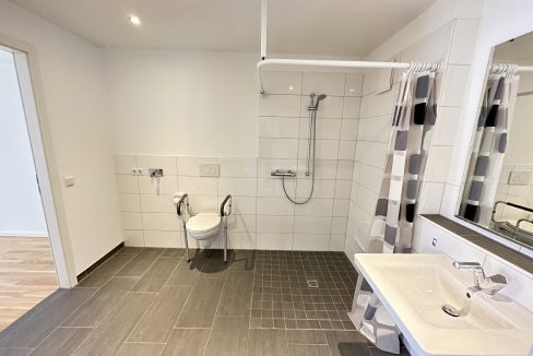 Badezimmer mit Schlafzimmerzugang