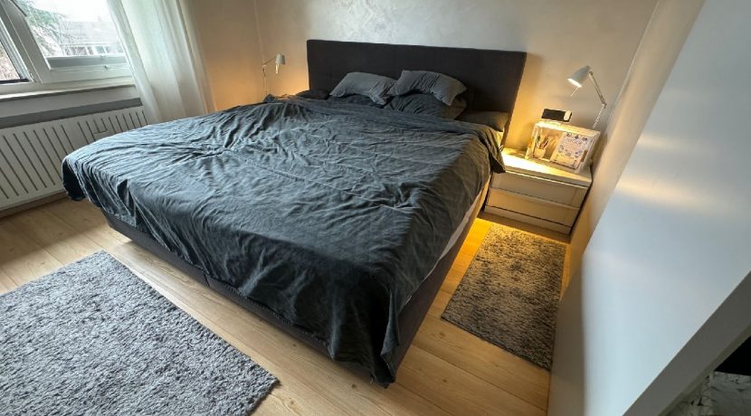 Elternschlafzimmer DG