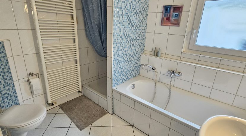 Badezimmer EG