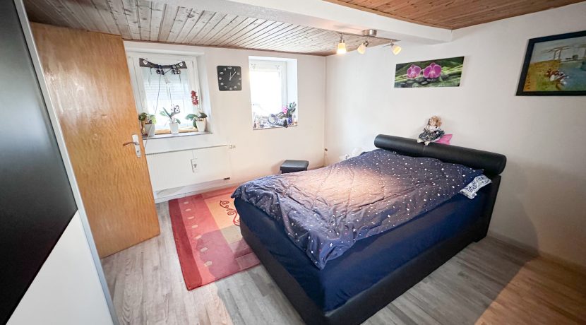 Schlafzimmer Altbau EG